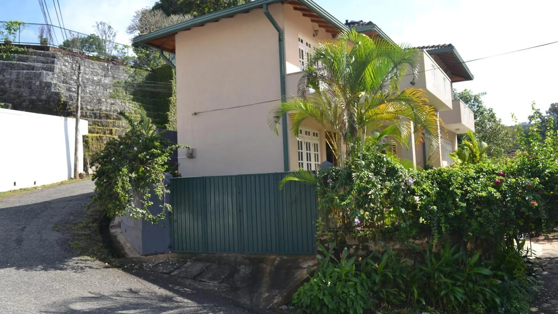 Kandy Villa